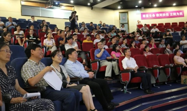九游体育官方网站- 索肖队史首次启用女性理疗师，医疗团队多元化改革见成效